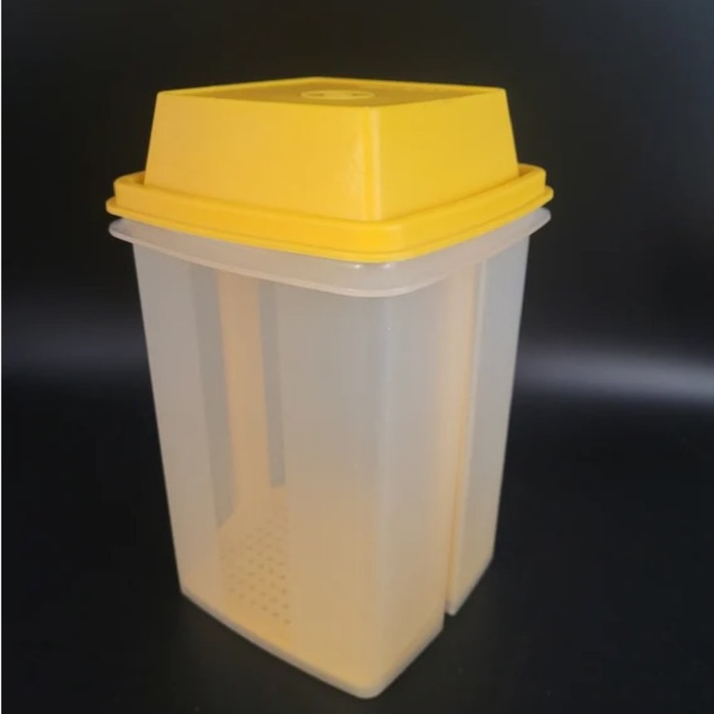 Vintage Tupperware Yellow 3-Piece Pickle Keeper and Strainer (Model 1330-4)